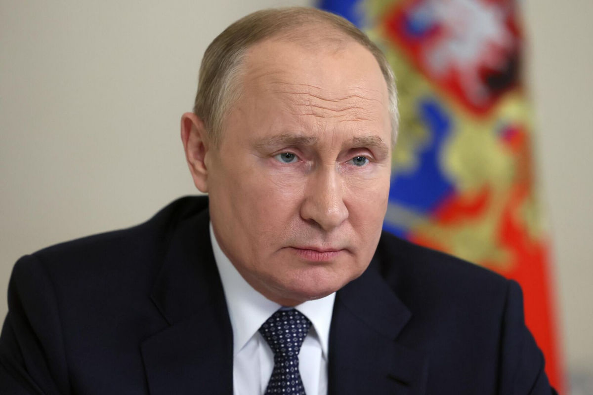 ​Поведение Путина взволновало элиты – начались разговоры об отстранении диктатора – источник