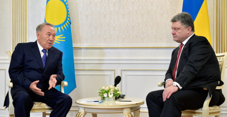Порошенко и Назарбаев проводят встречу в Киеве