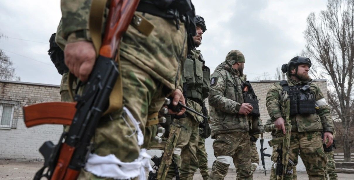 "Едва не оторвало пятую точку", - ВСУ подстрелили на Луганщине командира "кадыровцев"