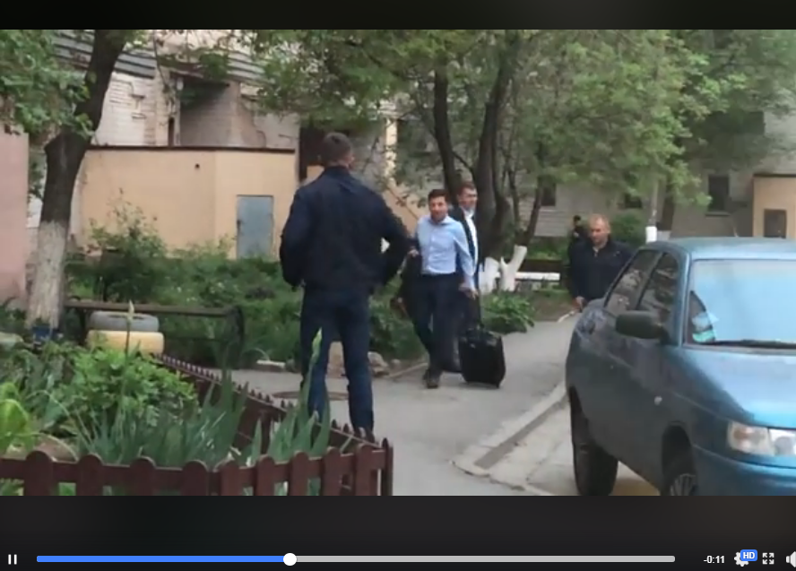 Зеленский приехал в гости к родителям в Кривой Рог: на видео заметили поразительную деталь