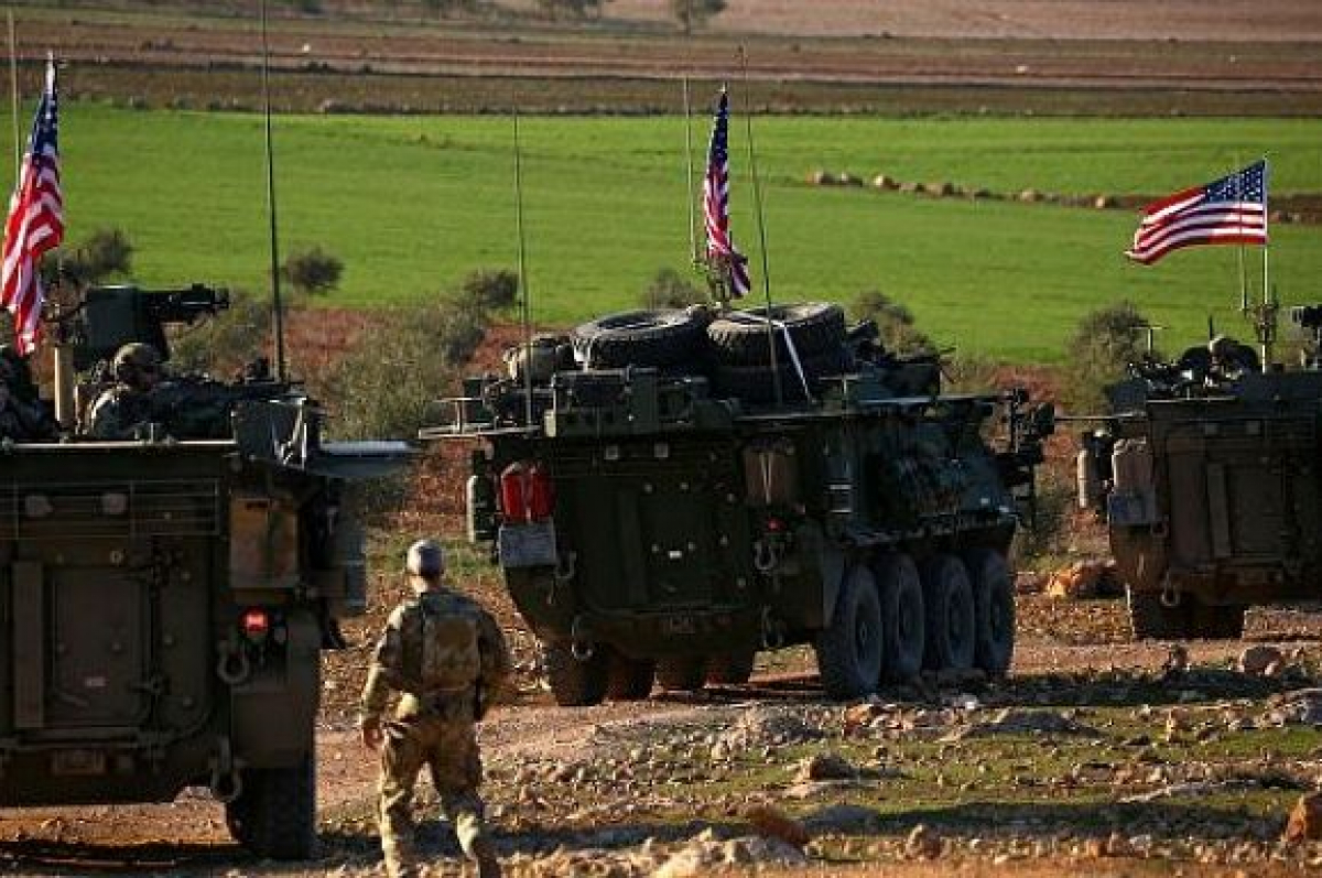 "Убраться подальше, пока целы", - как американцы прогнали российских военных в Сирии
