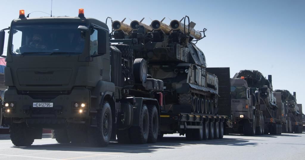 Кипр может передать Украине ЗРК "Тор" и "Бук", а также танки "Т-80"