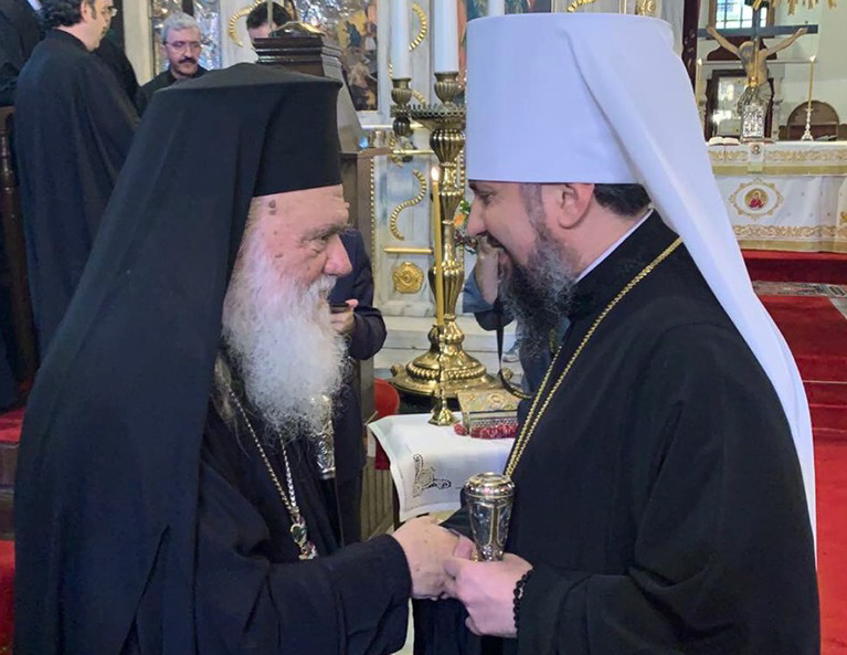 Кирилл в ярости: РПЦ негодует по поводу признания украинской автокефалии Элладской православной церковью