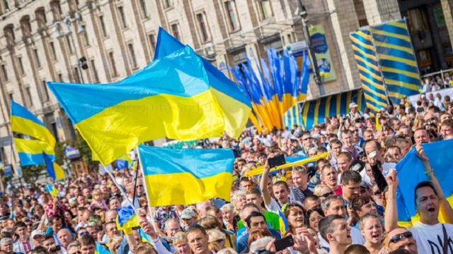"В борьбе с российским агрессором в Донбассе вы защищает не только свои границы, но и евроатлантическую безопасность", - как мировые лидеры поздравляли Украину с Днем Независимости