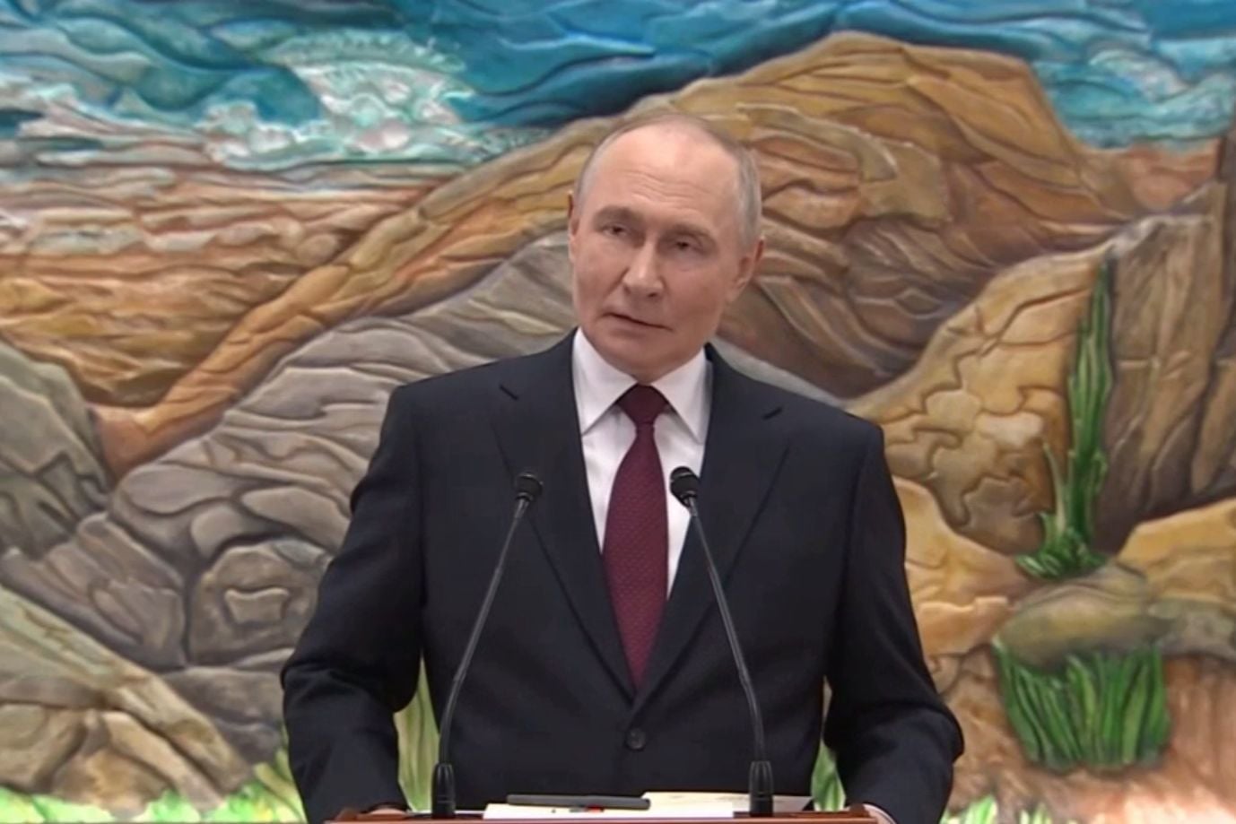 ​Путин саботирует мирный план Трампа: западные СМИ увидели четкий сигнал в выступлении диктатора