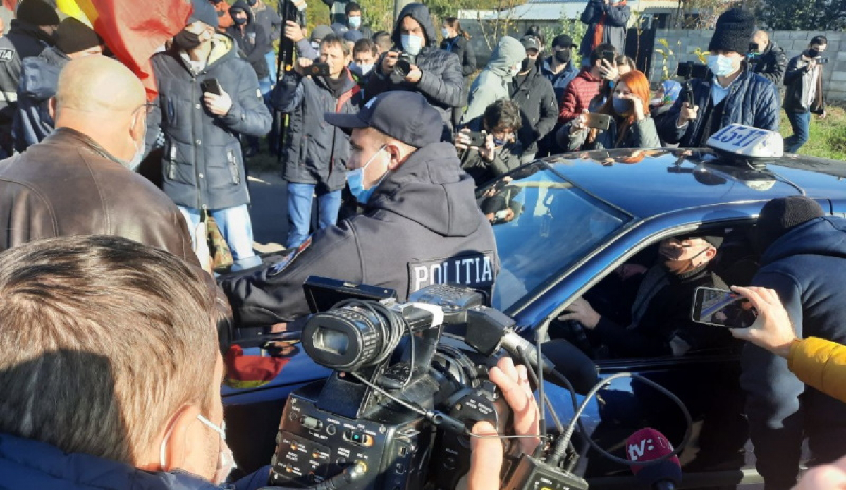 Выборы президента Молдовы: в Варнице произошли столкновения с участием полиции