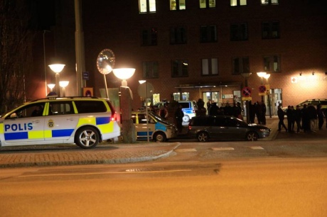 В Швеции из автоматов расстреляли посетителей ресторана. Погибли 2 человека