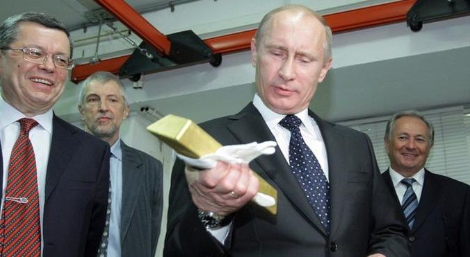 Из России "уплыло" все добытое золото: стало известно, куда именно