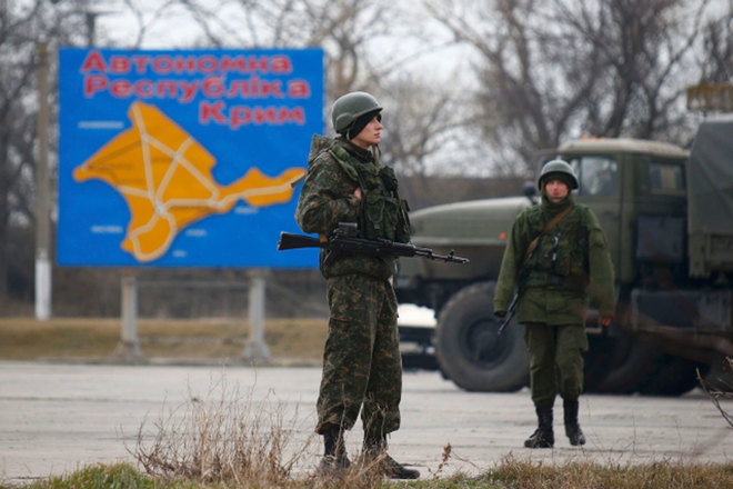 Крымский фронт: оккупанты готовятся к нападению и объявили войну Украине