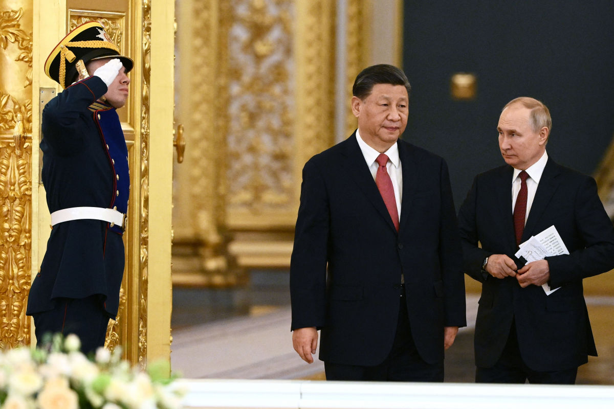 Сі відвертається від Москви: Китай на 77 % збільшив транзит товарів в обхід РФ