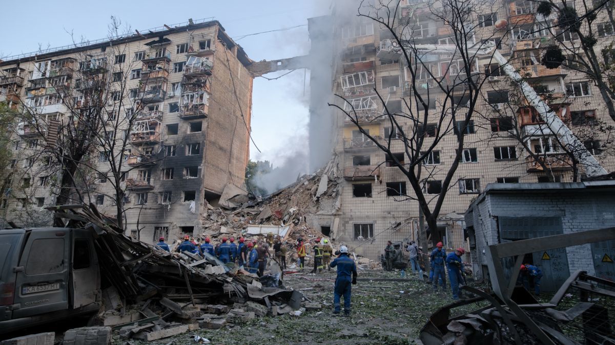 ​Россия била баллистикой по Киеву, много жертв и разрушений – Клименко озвучил информацию о погибших и раненых