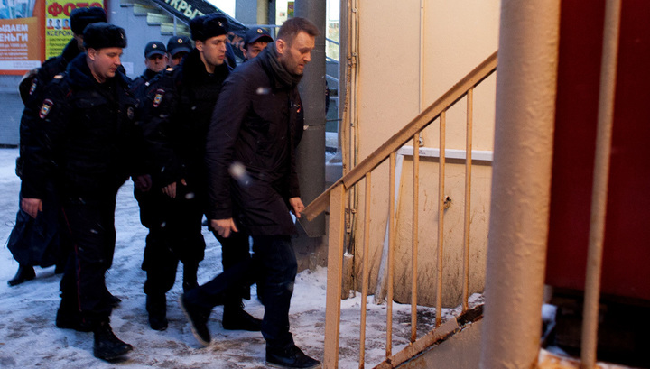 За агитацию в метро Алексея Навального арестовали на 15 суток