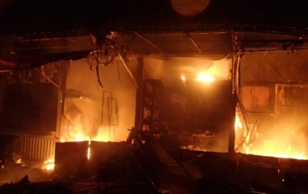 Власти Киева назвали истинную причину пожара на "Бессарабском рынке"