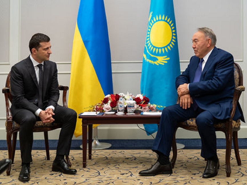 Зеленский раскрыл детали встречи с Назарбаевым, где обсуждался вопрос Донбасса