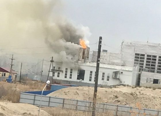 В российском Якутске "взорвалась" электростанция: дым охватил весь город, люди в панике - в Сети появились первые фото и видеокадры