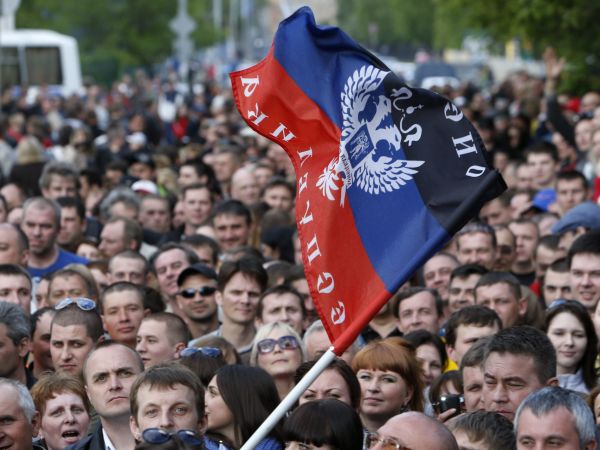 "А тут этих "бойцов" снова лицом в г**но, и кто?" - признание Лаврова о российской агрессии в Донбассе "посадило в лужу" адептов "гражданской войны" в Луганске и Донецке