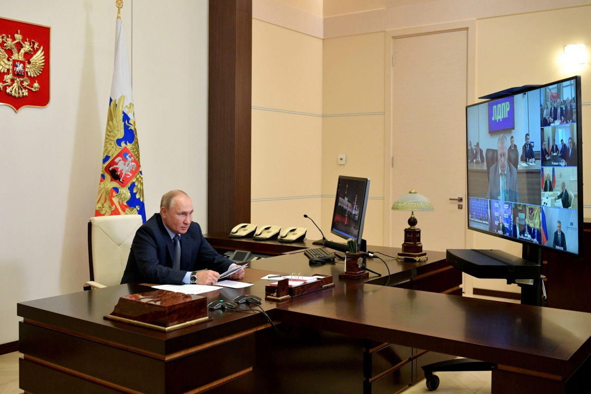 "В вагон и на Магадан", - Жириновский предложил Путину отправлять недовольных россиян в ссылку