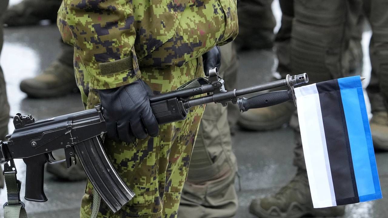 Замечен над военной базой: в Эстонии впервые сбили российский беспилотник