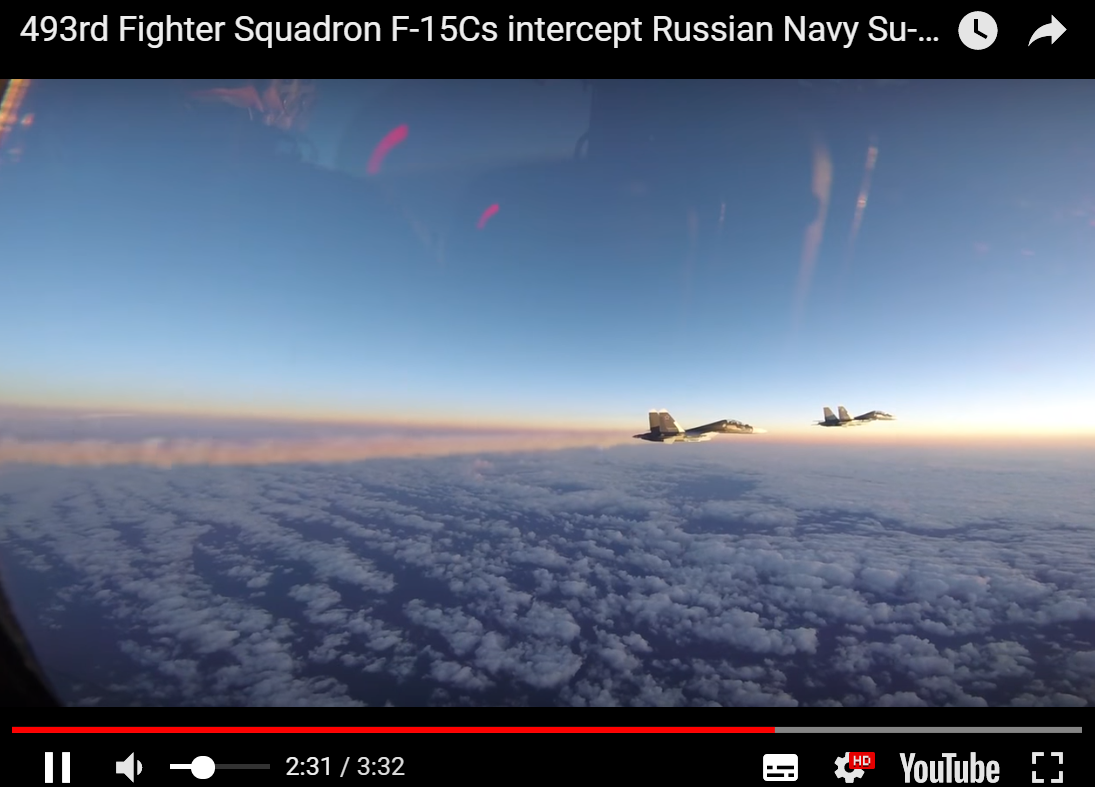 ВВС США осуществили перехват российских истребителей Су-30 над Балтикой: опубликовано видео "бегства" российских военных - кадры