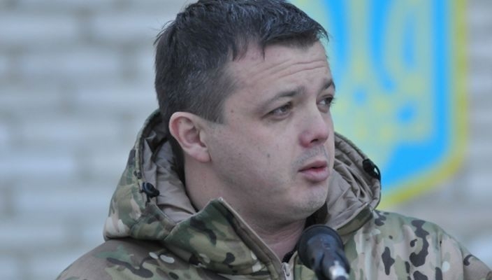 "Мы больше не верим в мирные марши", - Семенченко сделал резкое заявление о силовом разгоне палаточного городка в Киеве