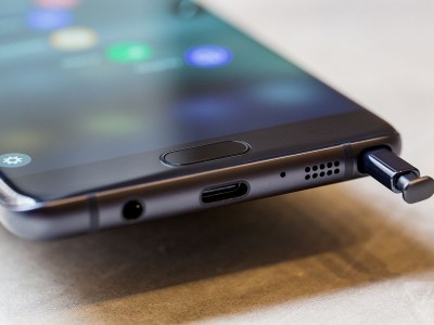 В США вступил в силу запрет в отношении взрывающихся Samsung Galaxy Note 7: смартфоны запрещено брать в самолеты и сдавать в багаж