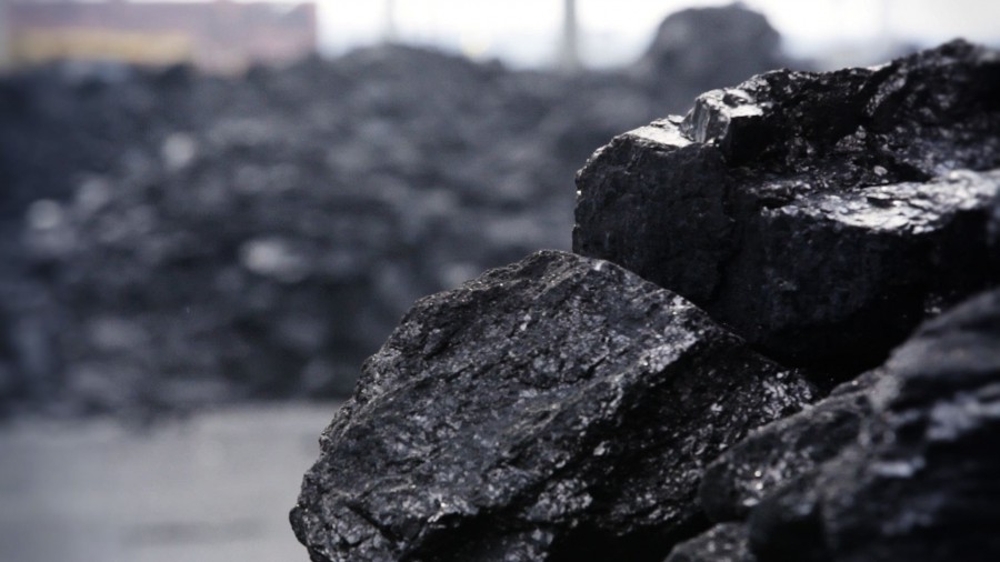 Россия ежегодно вывозит из Донбасса тонны украинского угля на $280 млн, чтобы прокормить боевиков "Л/ДНР", - Черныш