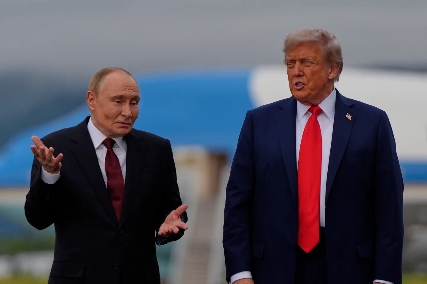 Проверенная тактика: WSJ узнала, как Трамп может принудить Путина к миру