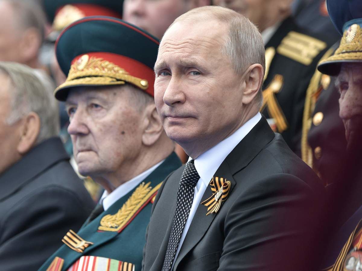 ”На параді оголосить перемогу над ЗСУ та дасть Києву добу”, – Галлямов про плани Путіна на 9 травня