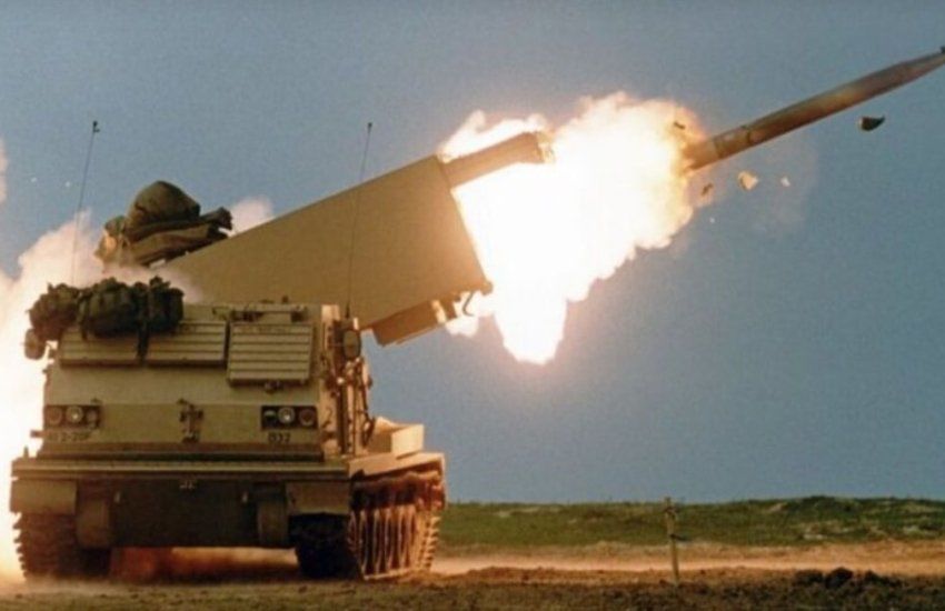 Великобритания объявила о новых поставках вооружения: ракетные системы MLRS уже в Украине