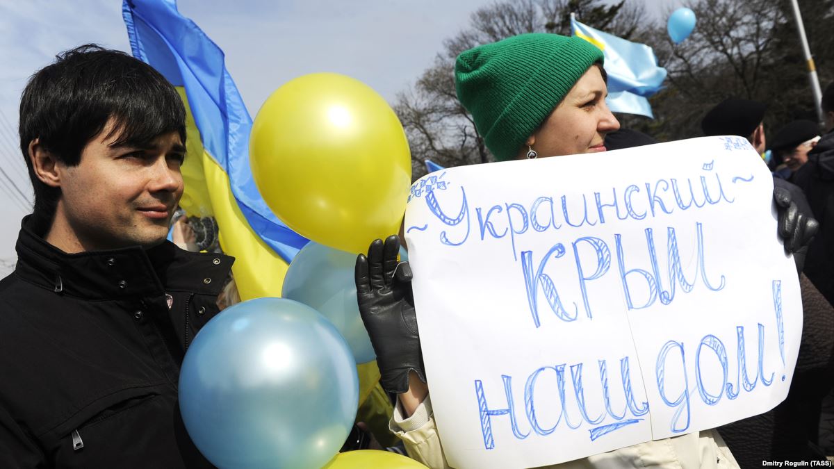В Крыму российские оккупанты лишают детей всего украинского – подробности