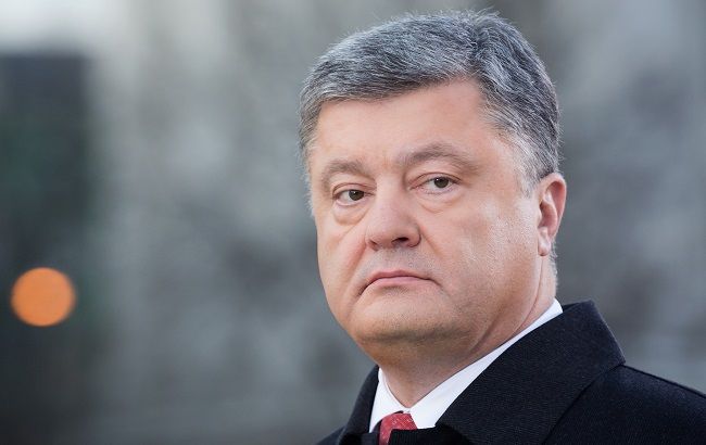 Украина может возобновить торговлю с оккупированным Донбассом: Порошенко назвал главное условие