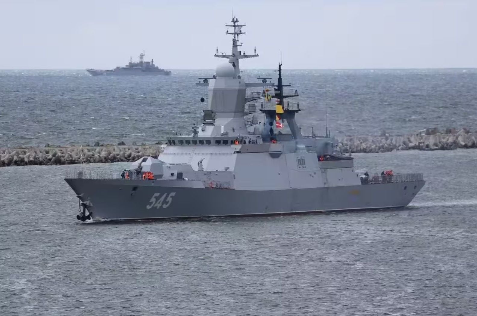 Россия пытается помешать Трампу атаковать Иран – в регион переброшены российские войска