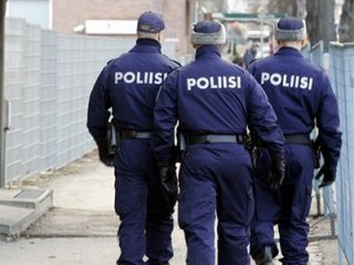 Финские полицейские предстанут перед судом из-за Путина