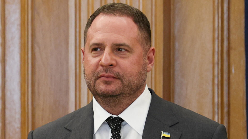 Слита переписка Ермака с гадалкой Вероникой "Фэншуй" по поводу Федорова – УП