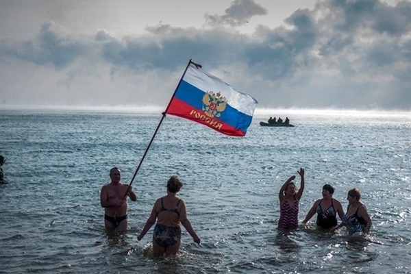 "Животным экскурсии не нужны", - в Крыму обозлились на туристов из РФ