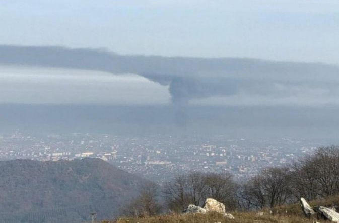 ​Над Владикавказом "ядовитое облако" из-за токсичного пожара на "Электроцинке": жители бегут в панике