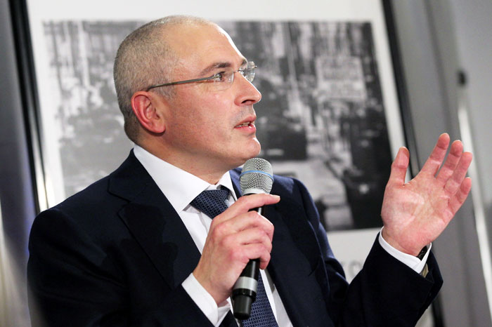 Петербургскую гостиницу, где был запланирован телемост с Ходорковским, "заминировали"