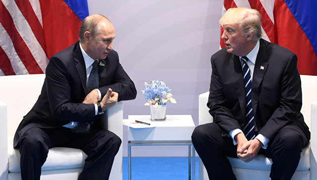 Сенаторы - республиканцы едут в Москву, чтобы решить, стоит ли Трампу встречаться с Путиным