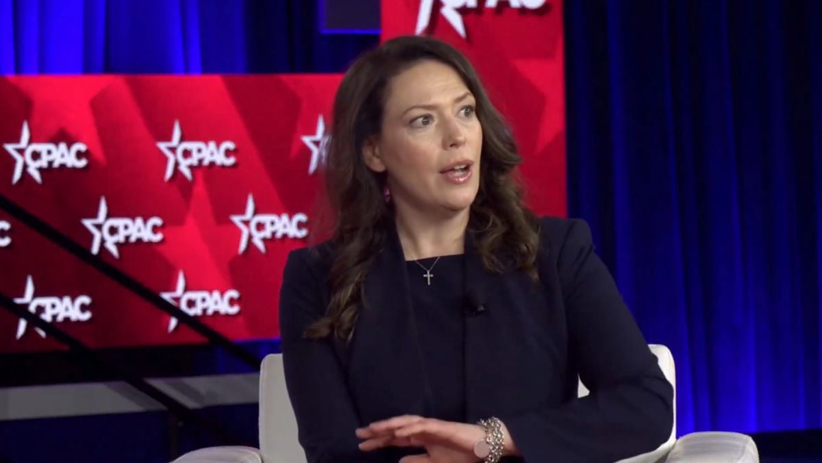 Экс-советница Трампа: Россия разбомбила сотни христианских церквей и убила десятки пасторов в Украине