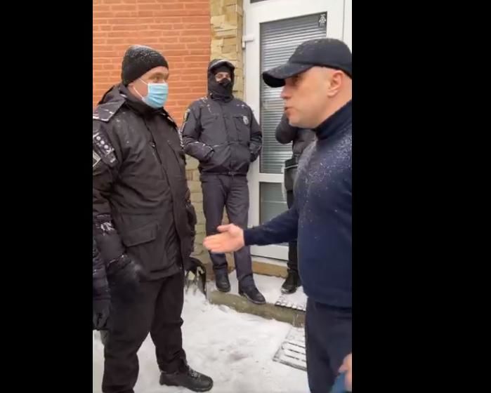 В Киеве спецназ МВД приехал задерживать титушек "ОПЗЖ" – Кива пытается отбить своих от ареста
