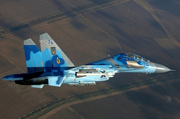 Авиакатастрофа под Винницей: истребитель Су-27 ВВС Украины потерпел крушение - первые подробности