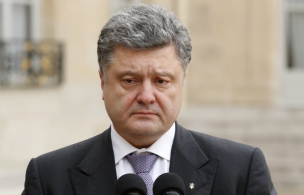 Петр Порошенко: Сегодня освободили из плена 6 военнослужащих из Красного Луча