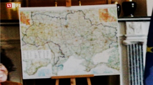 На встрече "нормандской четверки" Лаврова дразнили картой с украинским Крымом 
