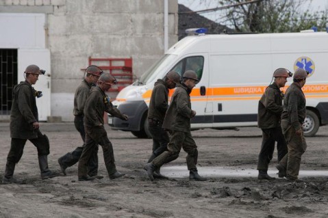 "Пацанов можно было спасти, два дня горели моторы - было понятно, что бахнет", - львовский шахтер о предупреждении свыше, которое на "Степной" не заметили