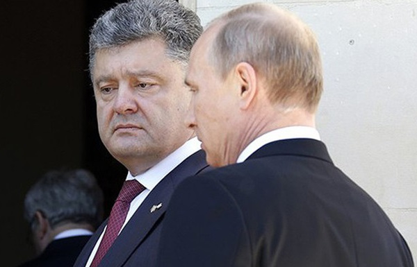 В день, когда Порошенко поздравил украинский Севастополь с Днем города, ему позвонил Путин