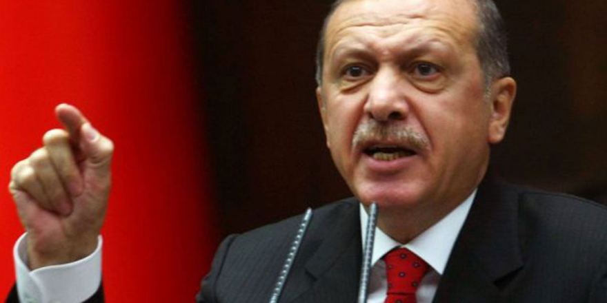 Тонкости перевода: Эрдоган сожалеет о сбитом Су-24 и просит прощения у семьи пилота, а не у Путина. В Кремле уничтожение самолета перетрактовали как ошибку Анкары