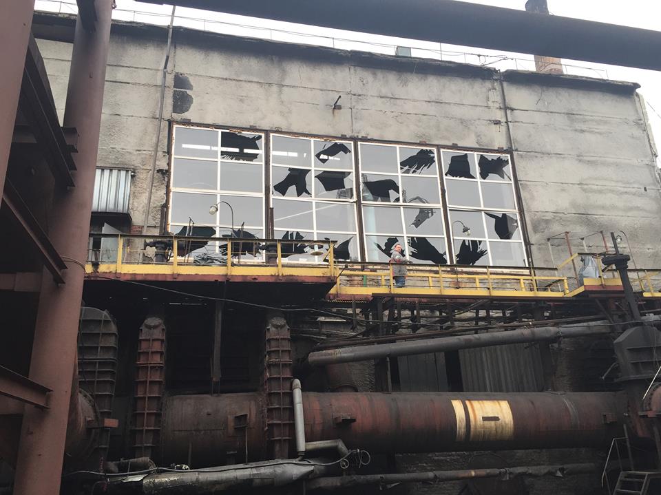 Последствия обстрела Авдеевского коксохима из "Града": трое работников ранены, приостановлено производство