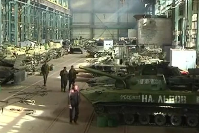МВД: на Донбассе скапливается живая сила и техника боевиков