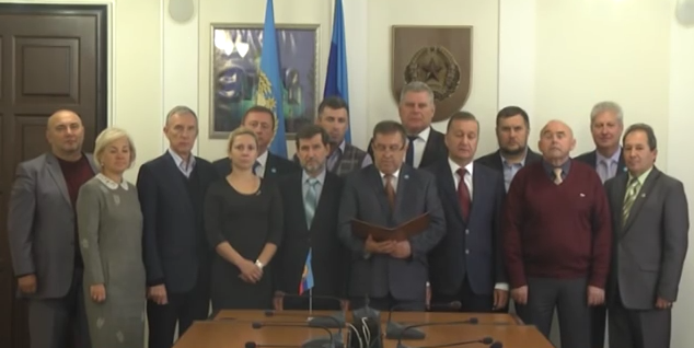 В ЛНР руководители местных администраций испугались "переворота" и записали видео в поддержку Плотницкого