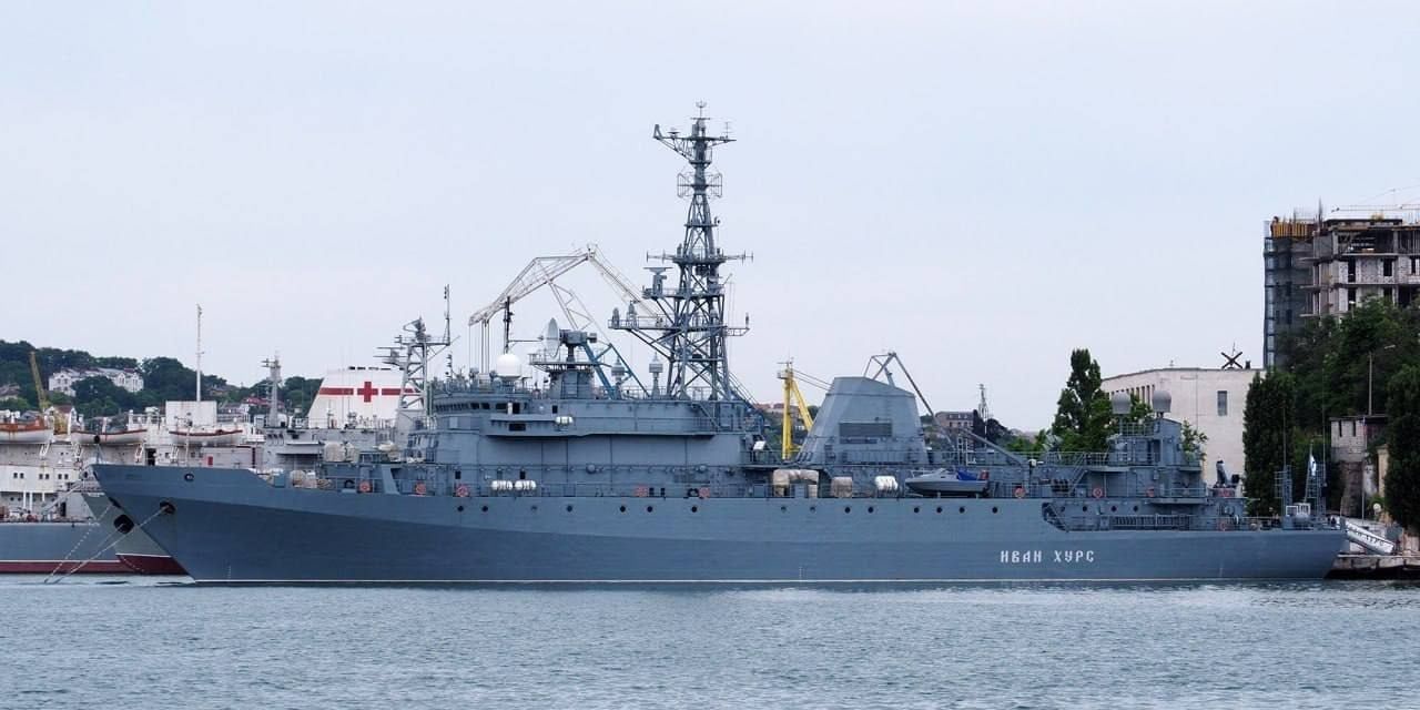 ​Корабль "Иван Хурс" атаковали пять дронов – ликвидировано 6 оккупантов: СМИ озвучили новые детали